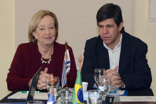 Ministra María Julia Muñoz y Rony Corbo