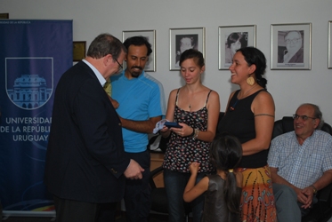 Entrega de premios a los primeros ganadores