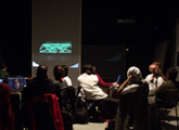 A través de proyecciones, se plantean algunos conceptos propios del taller.