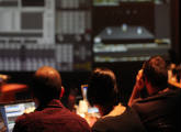 Taller de formación avanzada - Programación de la iluminación de un espectáculo en un escenario virtual.