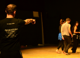 Gilles y el grupo asistente al taller en pleno trabajo 