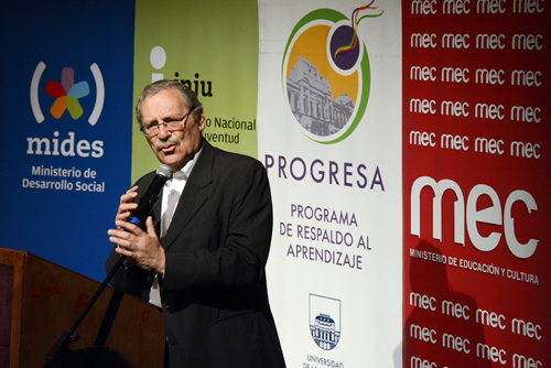 Ministro Ehrlich hablando Ministro Ehrlich hablando